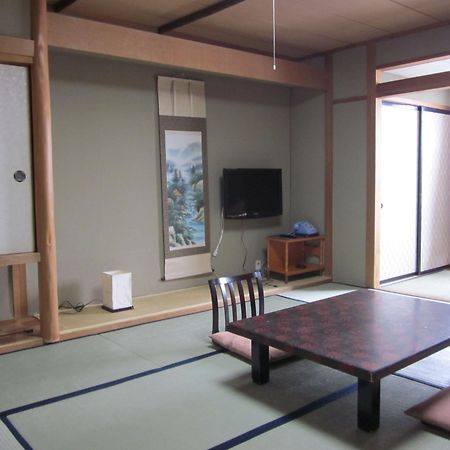 Shigaichii Hotel Yamanouchi  Exterior foto